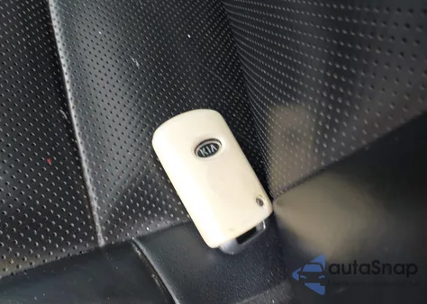 2014 Kia Cadenza Premium from USA, damaged, VIN KNALN4D77E5159330